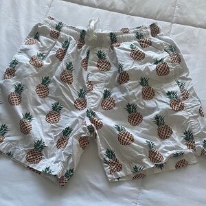 Free Planet Pineapple Print Men's White Shorts